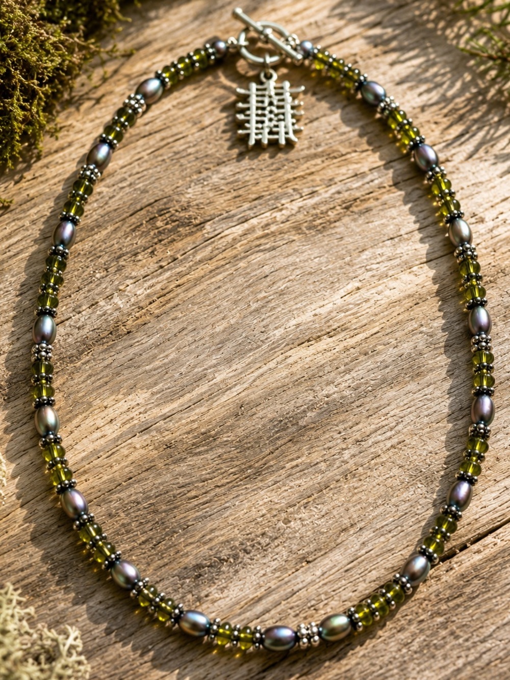 Artisan Handmade Black Pearl & Olive Green Crystal Beaded Necklace 19”